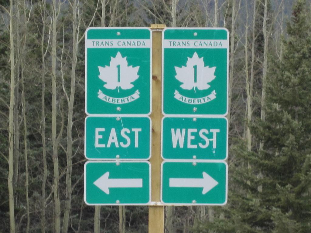 The Gateway Inn Canmore Bagian luar foto