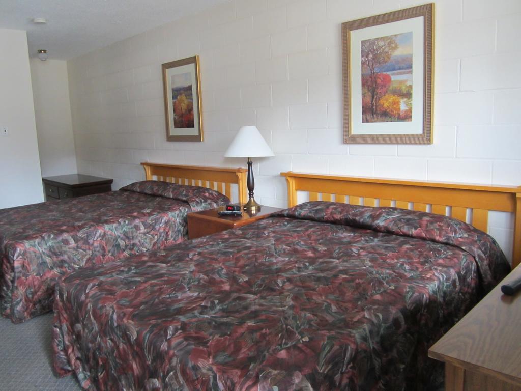 The Gateway Inn Canmore Ruang foto