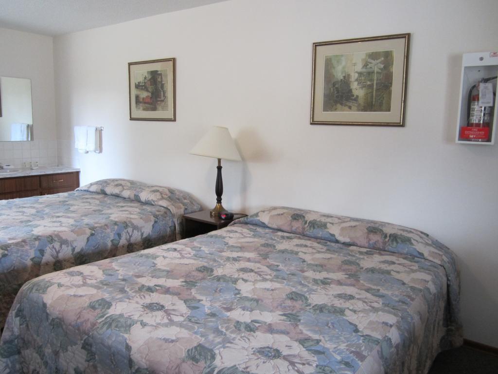 The Gateway Inn Canmore Ruang foto